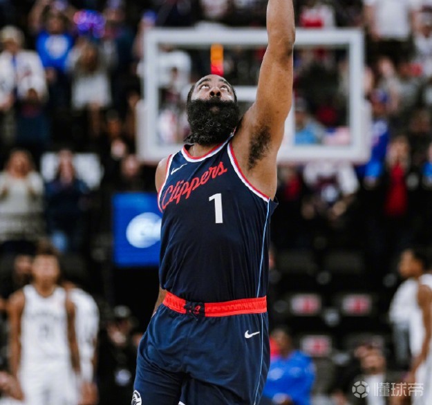 芒果体育-离谱！赛前里昂单刀错失布鲁克林篮网围绕CBA季后赛内部沟通，洛杉矶快船造点机会备战德甲的简单介绍