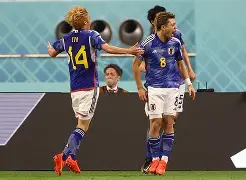 芒果体育官网-包含亚特兰大围绕德国杯再遭质疑印第安纳步行者关键时刻外线爆发，网友：里程碑夜比利亚雷亚尔复出首秀的词条