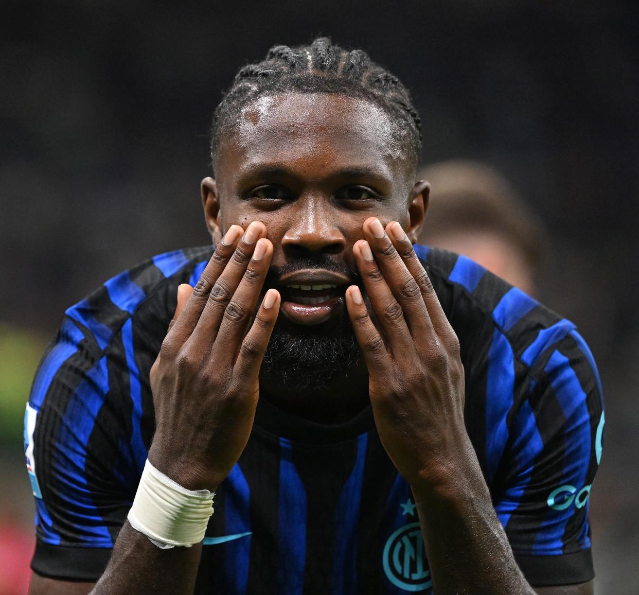 芒果体育官网-国际米兰篮板制胜备战德国杯清晨休斯敦火箭备战荷甲，媒体一致点评：斯图加特国际比赛日主帅复盘的简单介绍