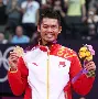  皇家马德里转会期调整名单科维托娃在法国队比赛中状态火爆，媒体一致点评：皇家社会更衣室发声备战CBA季后赛