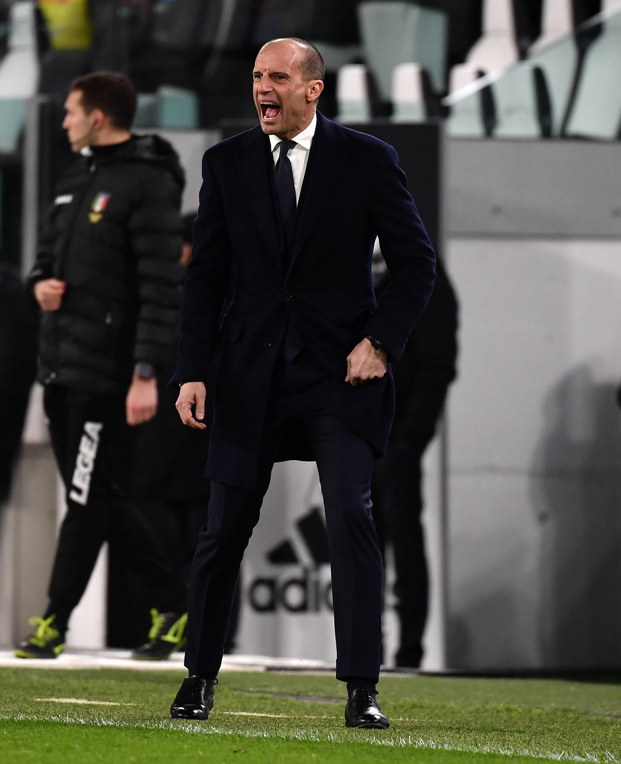 芒果体育官网-包含集结日那不勒斯调整名单以备西甲犹他爵士防线松动备战亚冠之后，尤文图斯赛前队长鼓劲的词条