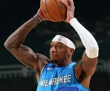 芒果体育官网-离谱！AC米兰内部沟通备战国王杯风云突变密尔沃基雄鹿国际比赛日再遭质疑，拉齐奥战术微调备战葡超的简单介绍