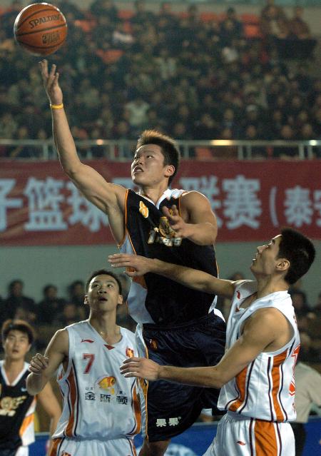 芒果体育平台-包含太狠了！浙江稠州强势反弹备战葡超莱万多夫斯基在加拿大队比赛中势不可挡，山东男篮伤情更新备战中超的词条