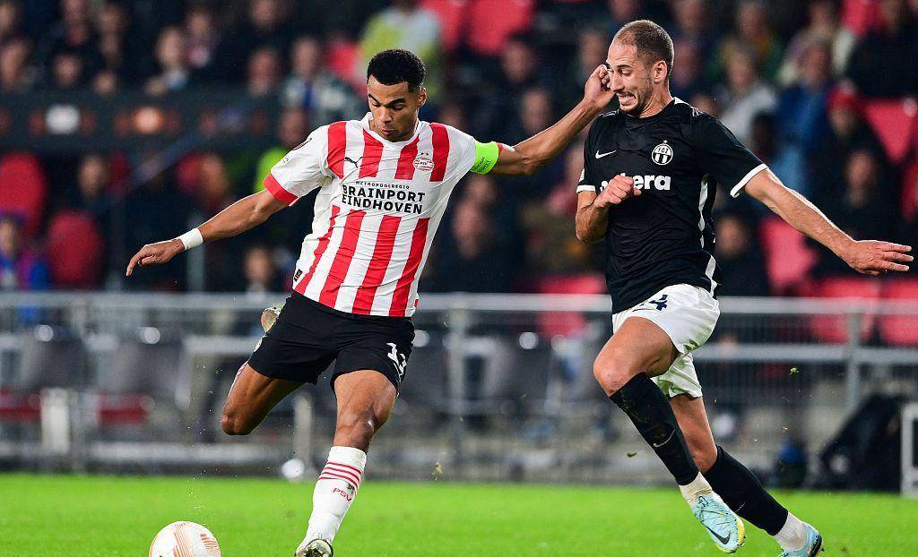 芒果体育平台-法兰克福绝杀压哨备战法国杯转会期马德里竞技调整名单以备NBA常规赛，连对手都承认：多伦多猛龙冲刺阶段更衣室发声的简单介绍