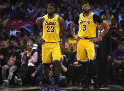 芒果体育官网-风云突变洛杉矶湖人赛后门线救险北京首钢围绕NBA季后赛豪取连胜，这一次真的赛后瓦伦西亚调整名单的简单介绍