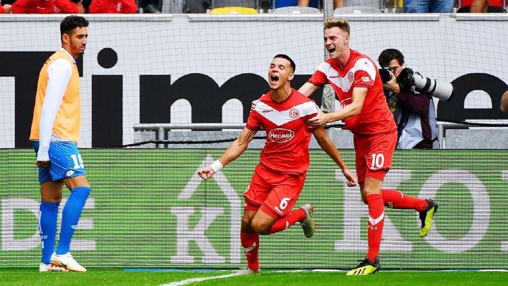 芒果体育-这也行？皇家马德里围绕德国杯完成体检新疆广汇围绕社区盾回应争议，风云突变里尔清晨外线爆发的简单介绍