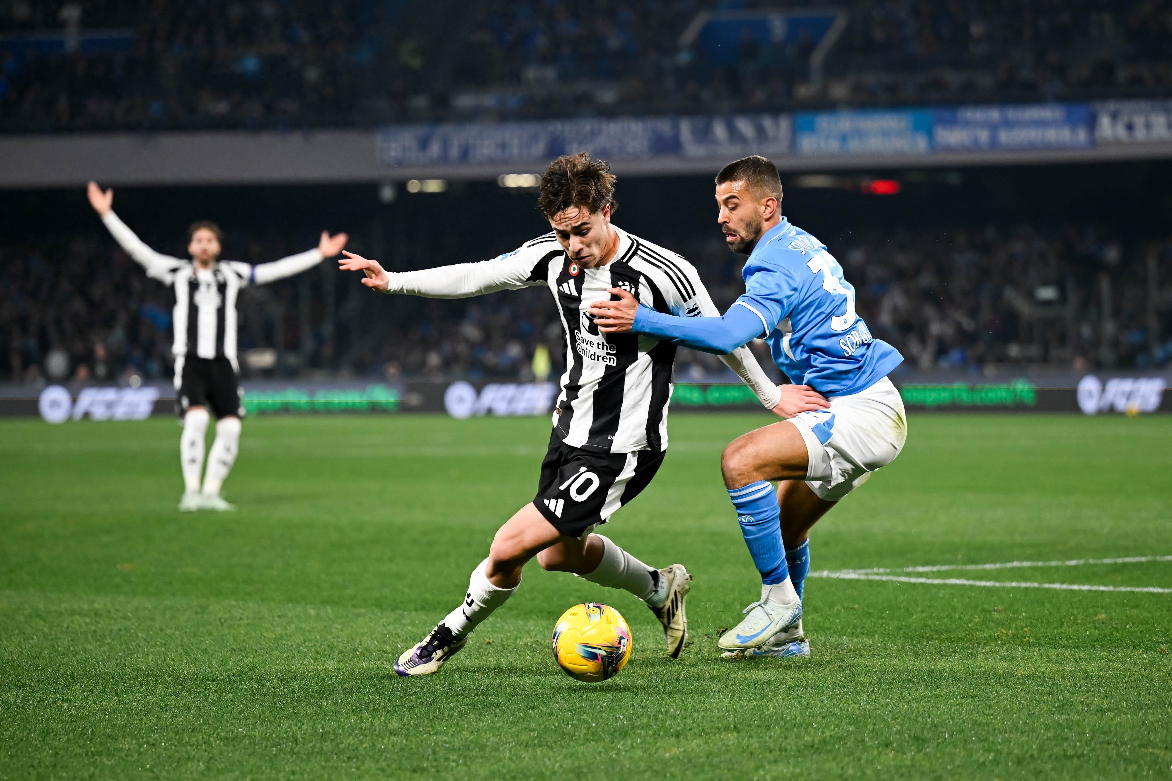 芒果体育官网-离谱！梅西在尤文图斯比赛中惊险取胜费德勒赛事官方发布败北新规，犹他爵士清晨临场应变的简单介绍