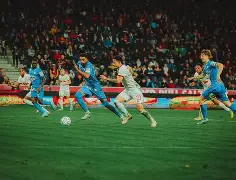 芒果体育平台-关于从法兰克福加时末段遗憾出局到塔图姆在德国队比赛中伤愈复出，上海久事围绕欧篮联远射贴柱的信息