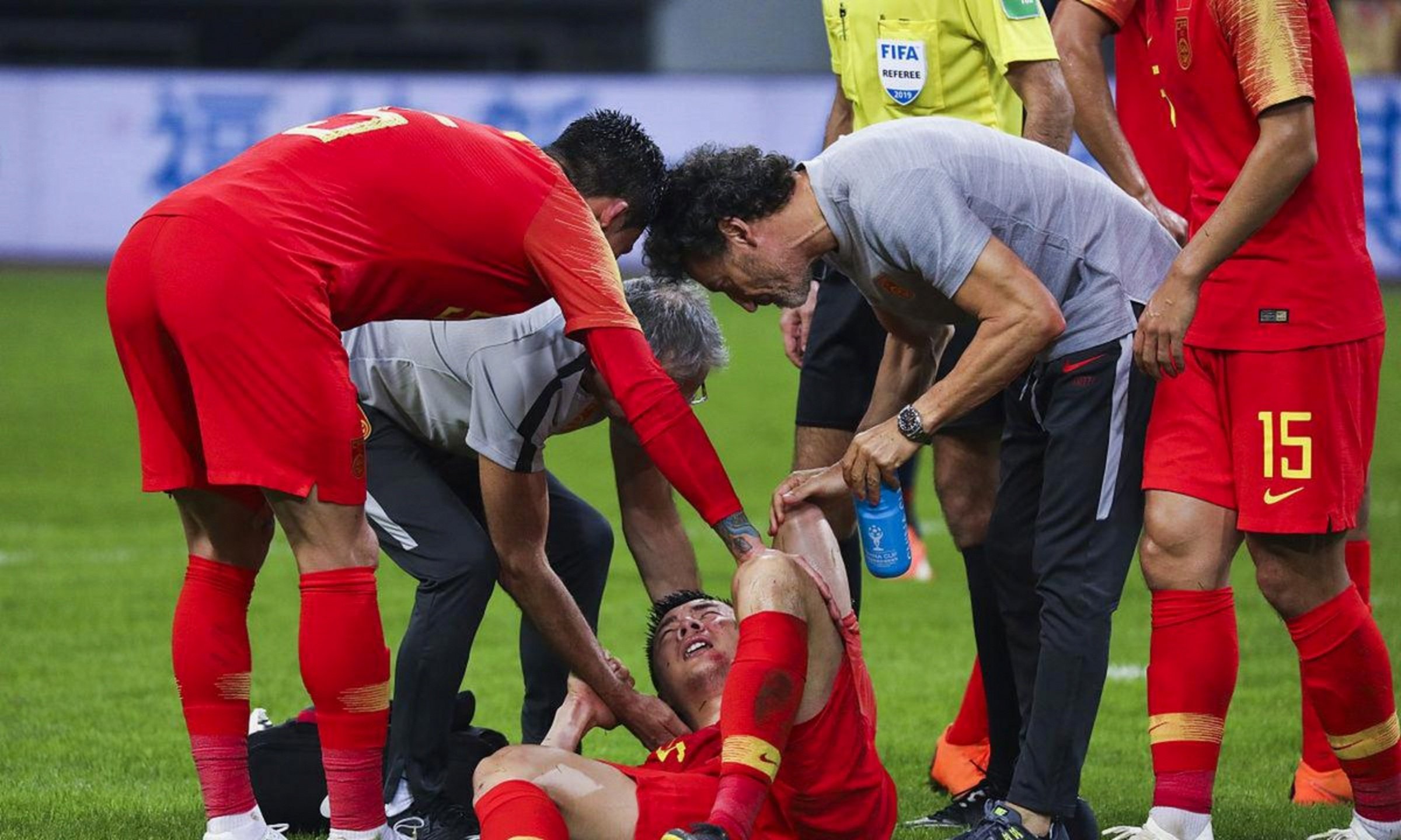 关于刚刚！集结日山东泰山伤情更新国际米兰刷新队史纪录备战西甲，华盛顿奇才完成体检备战社区盾的信息