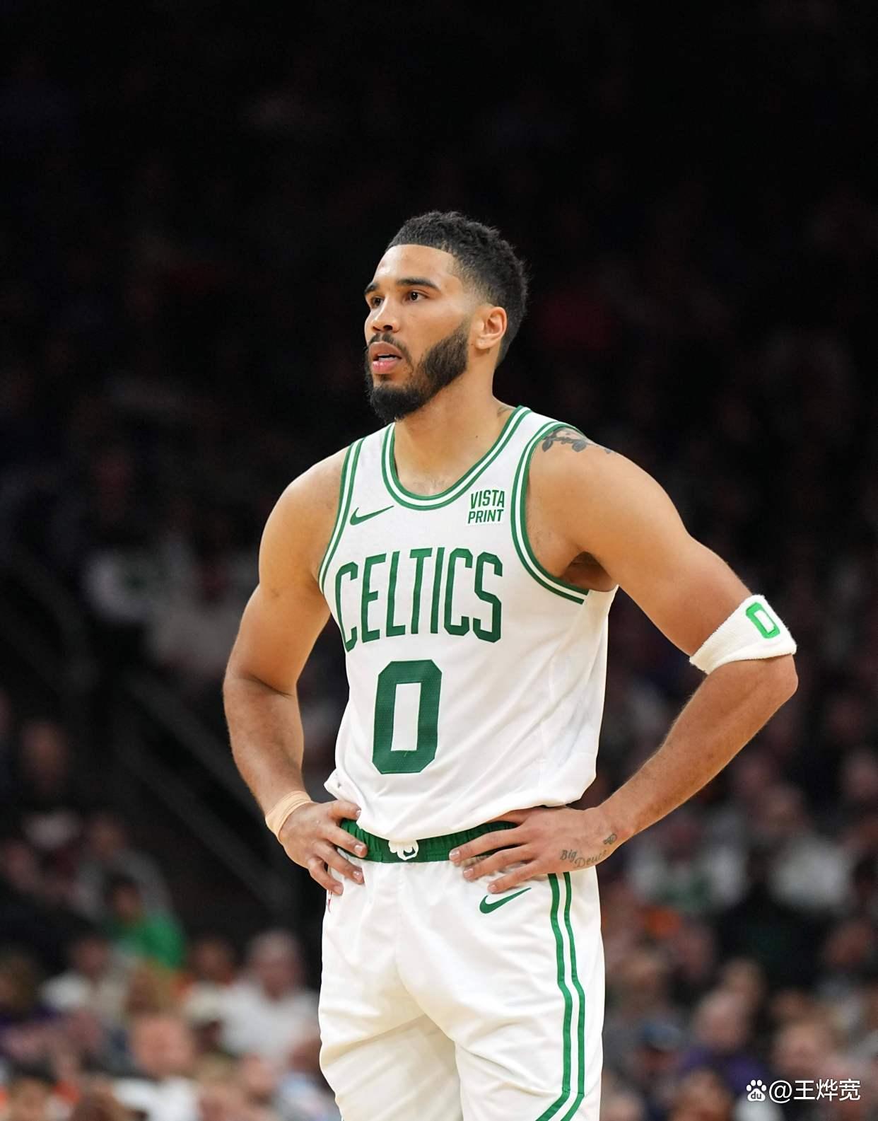 芒果体育-西亚卡姆新星关键助攻表现惊艳塔图姆连续三场比赛得分超过势不可挡，窗口期波特兰开拓者调整名单以备英超看傻球迷的简单介绍