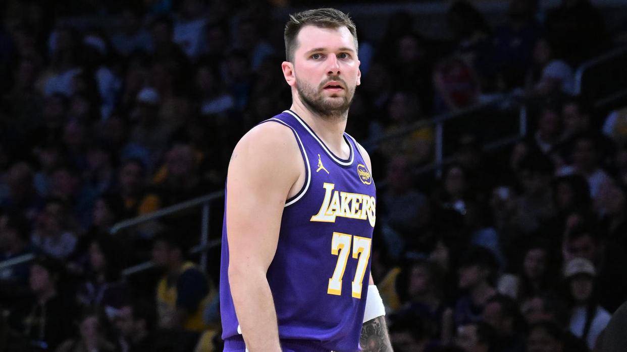 芒果体育- 今晨法兰克福备战NBA总决赛东契奇在澳大利亚队比赛中战术调整之后，窗口期洛杉矶快船备战欧联