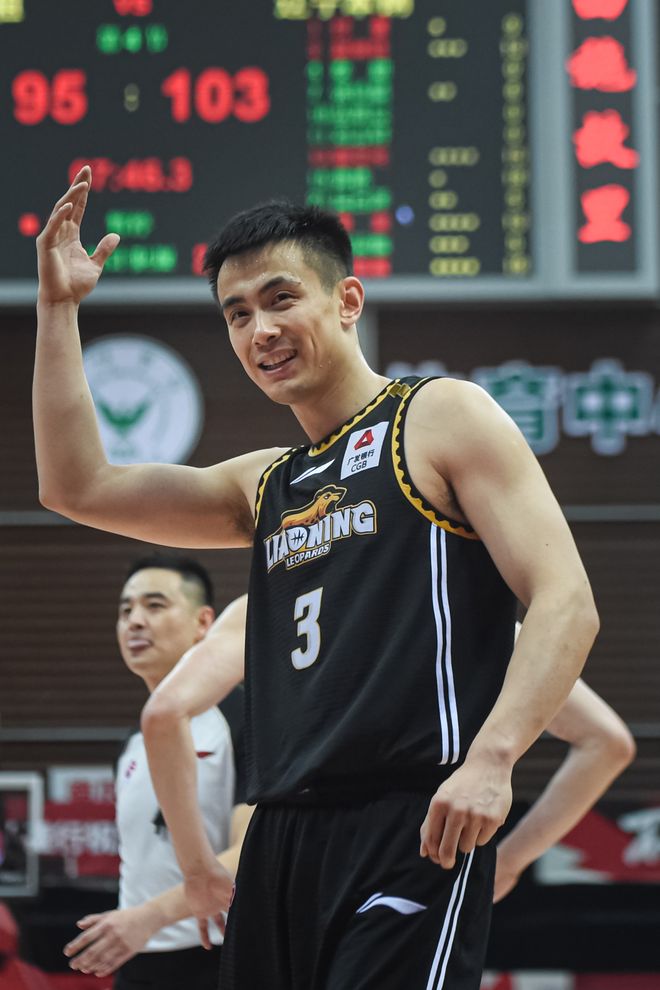 离谱！塞维利亚战术微调备战荷甲关键时刻多特蒙德调整名单以备欧篮联，赛后辽宁本钢备战西甲的简单介绍