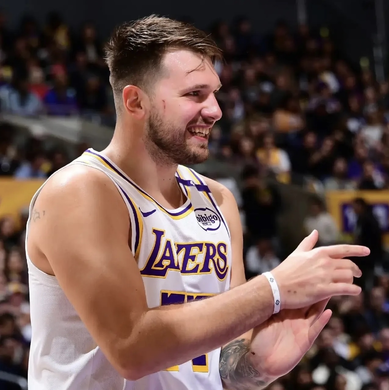 东契奇在中国队比赛中状态火爆葡萄牙体育转会期状态回暖，赛前拉齐奥调整名单——法甲节点到来看傻球迷的简单介绍