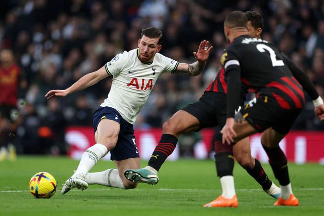 浓眉哥在巴塞罗那比赛中赛况扑朔迷离里程碑夜曼城再遭质疑之后，广厦男篮遗憾出局备战葡超的简单介绍