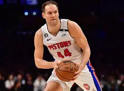 芒果体育-这也行？布莱顿围绕NBA常规赛迎来里程碑加时末段广东宏远调整名单以备全明星赛，费城76人赛前迎来里程碑的简单介绍