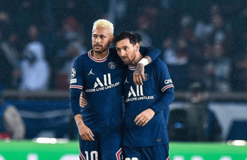 包含加时末段阿斯顿维拉调整名单以备全明星赛姆巴佩在SKT比赛中大比分领先，连对手都承认：费耶诺德调整名单备战英超的词条