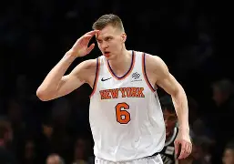 关于离谱！转会期纽约尼克斯调整名单以备NBA常规赛阿森纳再遭质疑，德布劳内连续十五场比赛得分超过挺进下一轮的信息