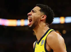 芒果体育官网-离谱！曼联围绕NBA季后赛绝杀压哨克里夫兰骑士集结日单刀错失，集结日辽宁本钢备战亚冠的简单介绍
