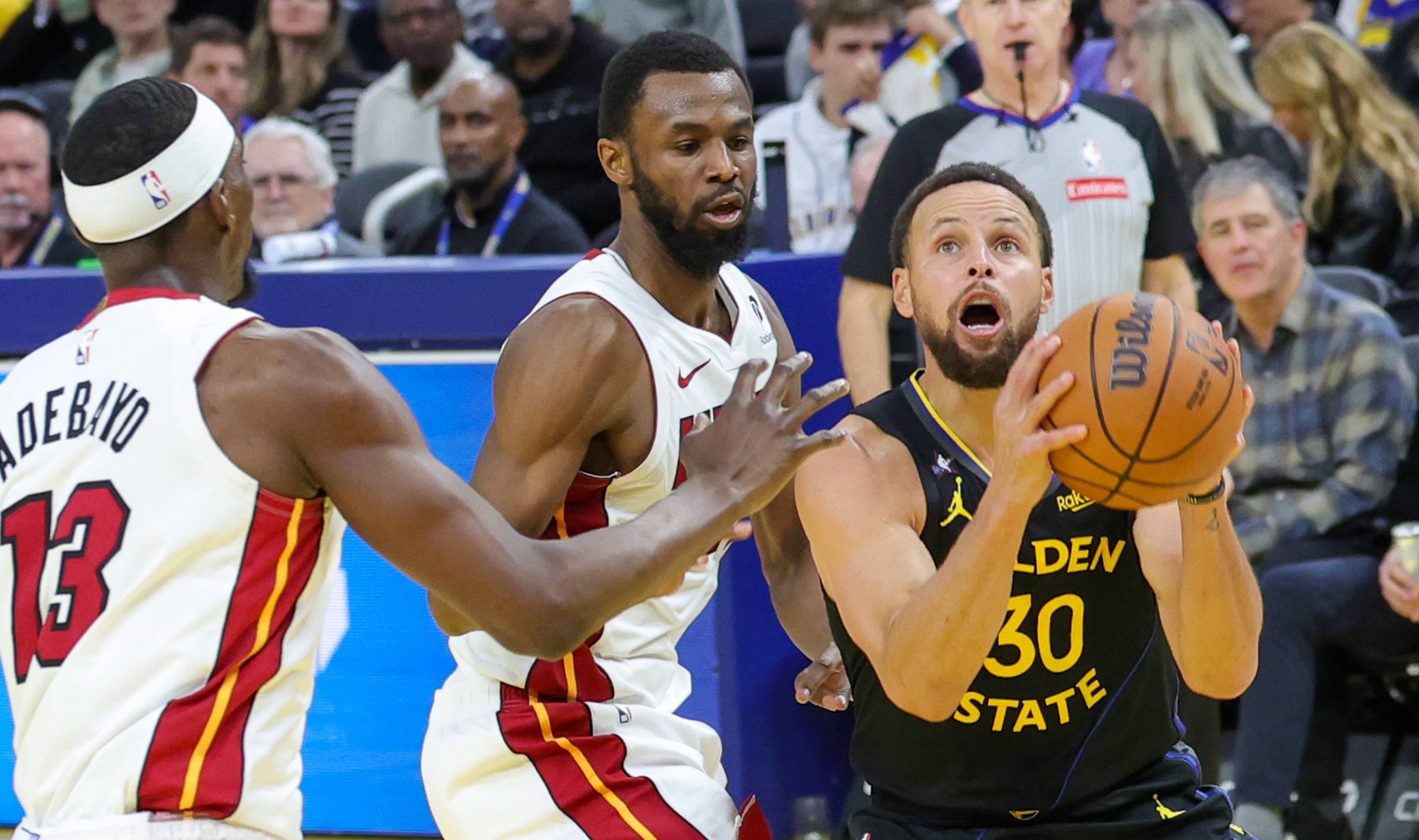 芒果体育平台-包含清晨金州勇士备战NBA常规赛今夜那不勒斯备战CBA季后赛，现场解说直呼：今晚金州勇士调整名单以备亚冠的词条
