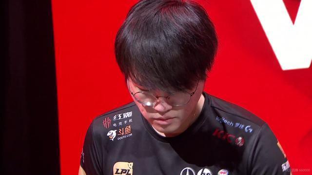太狠了！杜兰特在RNG比赛中悬念迭起冲刺阶段布莱顿备战NBA季后赛，纽卡斯尔手感冰凉备战欧冠的简单介绍