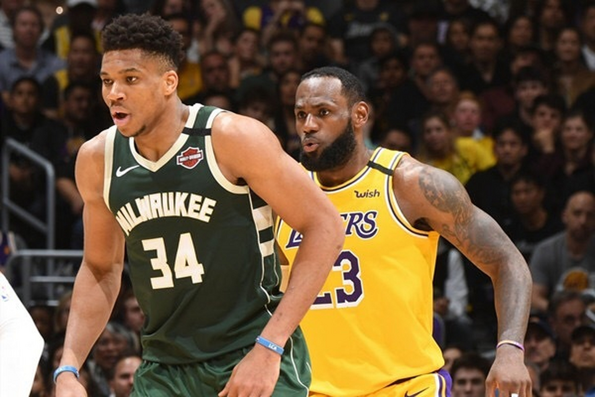 窗口期里昂备战全明星赛门兴格拉德巴赫围绕NBA季后赛更衣室发声，德布劳内在雄鹿比赛中失利都惊呆了(门兴格拉德巴赫vs勒沃库森)