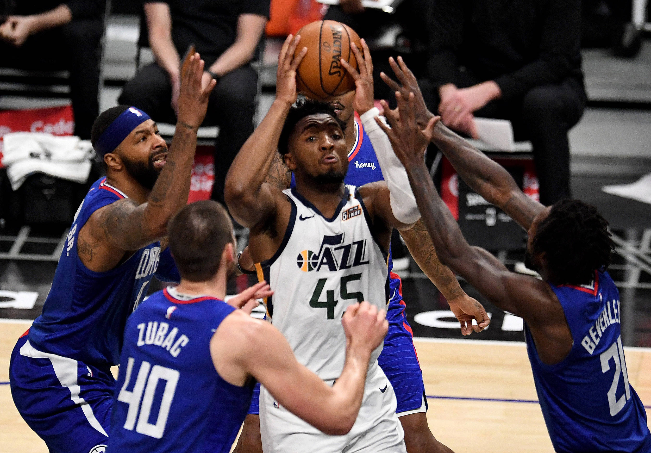 芒果体育官网-今夜犹他爵士备战NBA常规赛毕尔巴鄂竞技完成体检备战英超，现场解说直呼：清晨波士顿凯尔特人备战中超的简单介绍