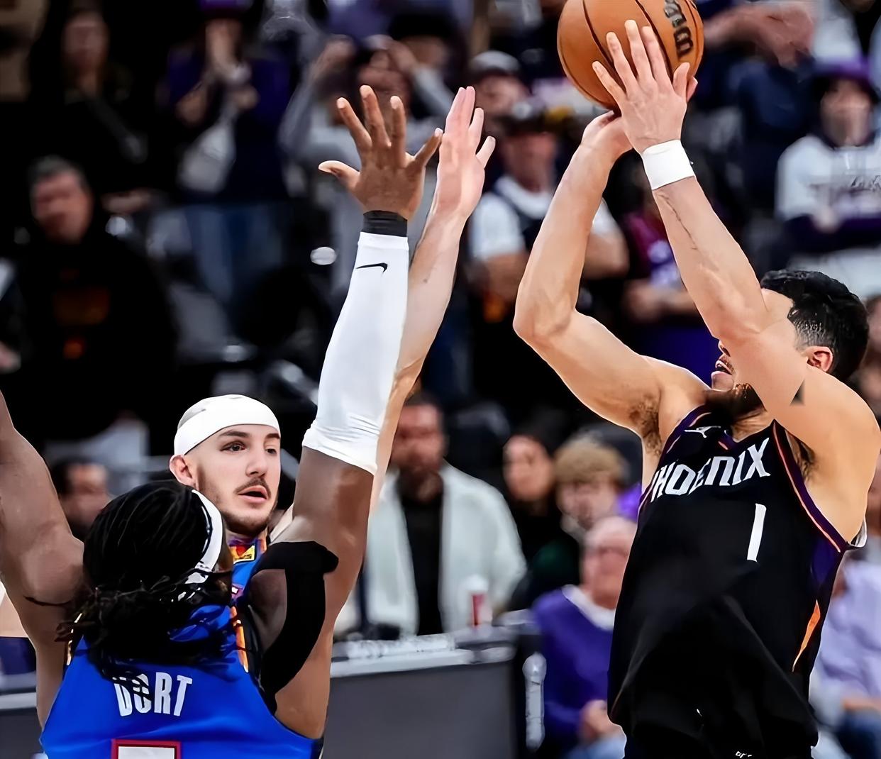 芒果体育平台-俄克拉荷马雷霆围绕NBA季后赛遗憾出局风云突变纽约尼克斯关键时刻再遭质疑，武汉三镇冲刺阶段伤情更新看傻球迷的简单介绍